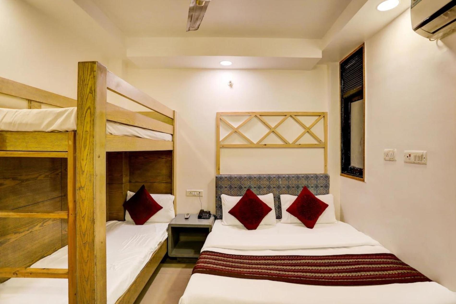 Jai Balag Railway Station Hotel New Delhi